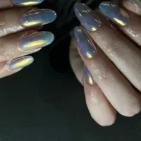 کاشت ناخن با ده سال سابقه|آرایشی، بهداشتی، درمانی|فولادشهر, B4|دیوار