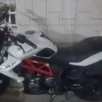 بنلی ۳۰۰ سفید ۲۵۰ چفت cb