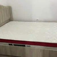 تخت خواب دو نفره|تخت و سرویس خواب|قدس, شهرقدس|دیوار