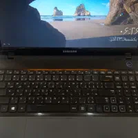 لپ تاپ سامسونگ np300 E5x درحد نو