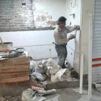 کاشی کاری بتن کنی سوراخ کاری سرامیک کار تخریب ساخ|خدمات پیشه و مهارت|تبریز, |دیوار