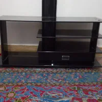 میز تلویزیون تمیز ومرتب در حد وقیمت مناسب|میز تلویزیون|شیروان (خراسان), |دیوار