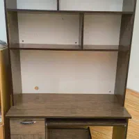 میز کامپیوتر کتابخانه دار