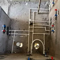 اجرای لوله‌کشی و تاسیسات ساختمان