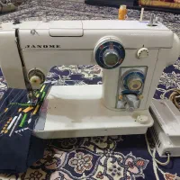 چرخ هفت گلدوزی ژانومه 801 وتعدادی میز چرخ