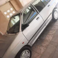پراید مدل ۸۴ یک گلگیر رنگ