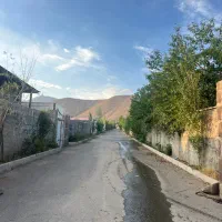 ۴۰۰متر زمین دیوارکشی نزدیک جاده مناسب ساخت جابان