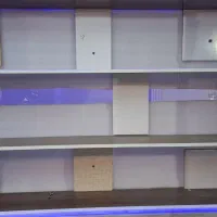 قفسه و میزکار