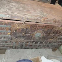 صندوق چوبی قدیمی