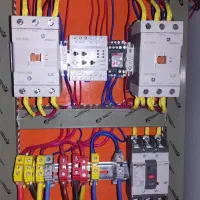 برقکارصنعتی.برق کارسه فاز.سیم کش.سیمکش ورفع اتصالی|خدمات پیشه و مهارت|زاهدان, |دیوار