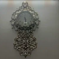 ساعت وتابلو در حد نو