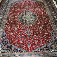 یک تخته قالی ۱۲ متری کاشان رنگ لاکی