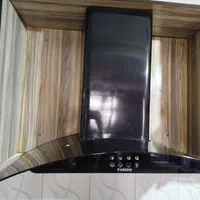 یک عدد هود کارکرده خانگی