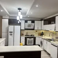 فروش-آپارتمان-132-متری-سه-خواب-در-شهرک-بعثت