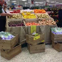 فروش مغازه تجاری در بازار روز