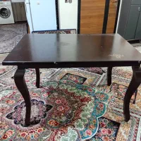 میز نهار خوری تمیز بفروش میرسد