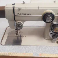 چرخ خیاطی ژانومه مدل ۶۸۰