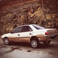 پژو 402مدل آخر 82 تازه تعمیر کل شده