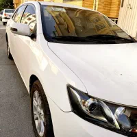 فروش آریو سفید زوتی اوتومات تمیز|خودرو سواری و وانت|ارومیه, |دیوار