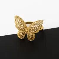 طلا تنها فقط با ۵ یا ۴ درصد