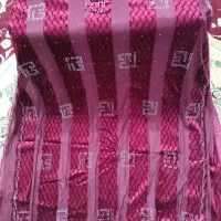 انواع شال ها زیرقیمت بازار