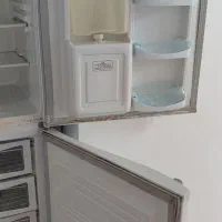 فروش یک عدد یخچال و فریزر ایرانی سوزان