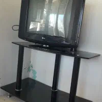 فروش تلوزیون با میز