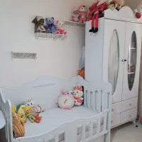 تخت و کمد کودک