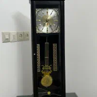 ساعت دیواری