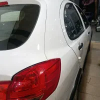 کوییک ۴۰۱|خودرو سواری و وانت|بروجرد, |دیوار