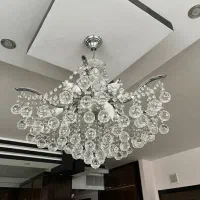 یک جفت لوستر کریستال اتریشی