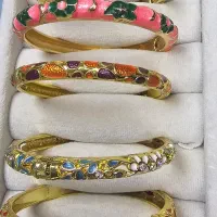 اکسسوری بدلیجات بنگل گردنبد گوشواره تمیمه