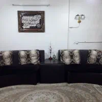 مبل راحتی ۶نفره بادوعدد میز عسلی