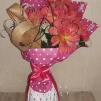 گل های شیک مناسب هدیه دادن|گل مصنوعی|اراک, |دیوار