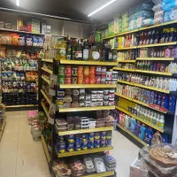 فروشنده و چیدمان.تمام وقت.بیمه ندارد