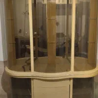 دو عدد ویترین بلااستفاده