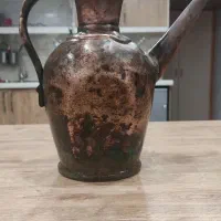 آفتابه باقدمت بالا