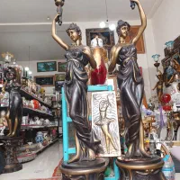 مجسمه برنزی
