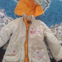 تعدادی کاپشن ولباس گرم در حدنو