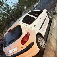 معاوضه خودرو پژو۲۰۶تیپ۲مدل۱۴۰۱بشرط کارشناسی96با207