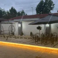 اجاره-روزانه-ویلا-2خواب-تمیز-رو-به-رو-دهکده-ساحلی