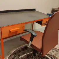 میز کار اهنی میز اهنی