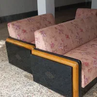 مبل ۷نفره کاملا سالم با میزجلو مبلی بزرگ فقط ۳تومن|مبلمان خانگی و میز عسلی|رشت, نخودچر|دیوار