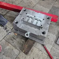 کمک قالبساز