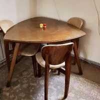 میزغذاخوری