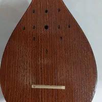 سه تار نونو دیبا|سازهای سنتی|بروجرد, |دیوار