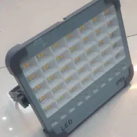 تاچ کابینتی برای ریسه پرژکتور اضطراری|ریسه و چراغ تزئینی|تهران, لاله زار|دیوار