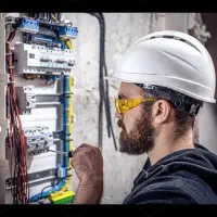 برقکار تعمیرکار برق