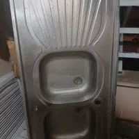 وسلام|آب‌چکان و نظم‌دهنده ظروف|یاسوج, |دیوار