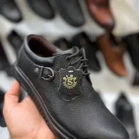 تعداد محدودی کفش حراج
